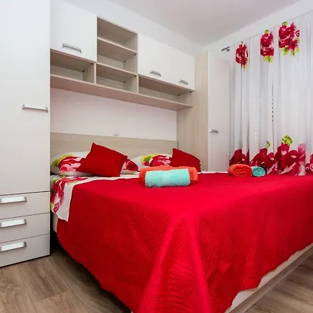 Rossi Apartmán Podstrana